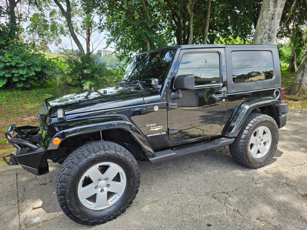 Jeep Wrangler Sahara
